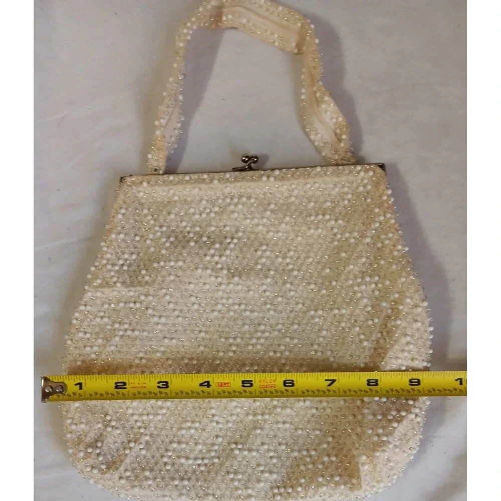 Vintage Beaded Purse Bag Cream White Kiss Lock Clasp Bridal‎ Formal Evening READ